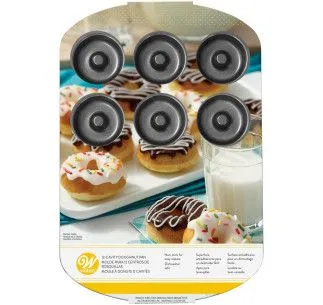 WILTON MOLDE MEDIANO DONUTS...