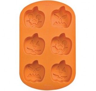 WILTON MOLDE MINI CALABAZAS 2