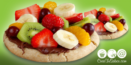 Pizza de frutas y chocolate