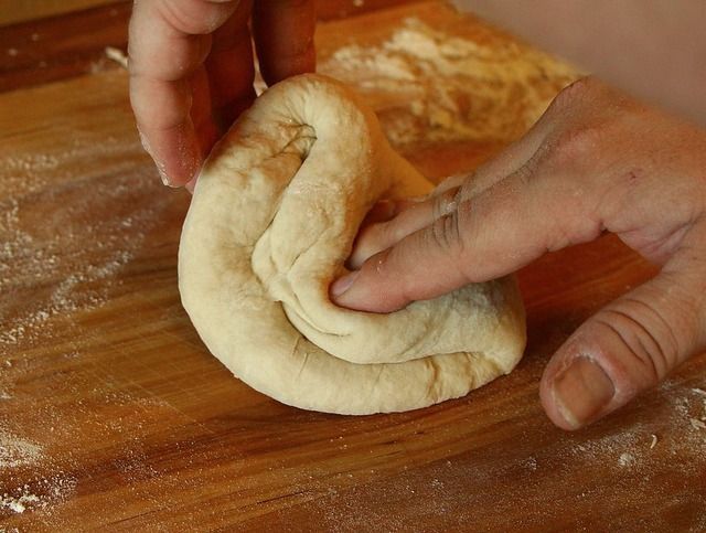 Receta de hojaldre básico y Tartaleta de hojaldre con nectarinas y fresas al aroma de coco y miel